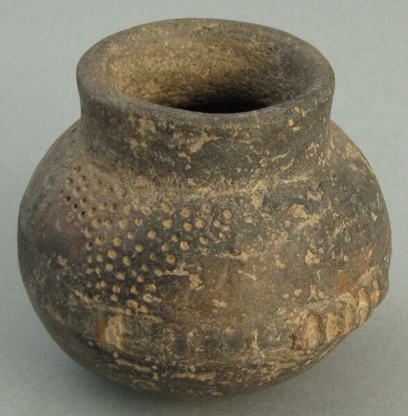 Clay vessel