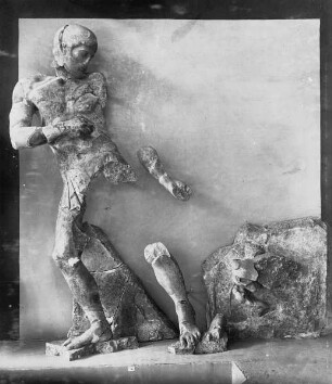 Ostmetope 5: Herakles fängt den Kerberos
