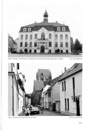 Abb. 6: Rathaus von Teterow, im Mittelpunkt von Mecklenburg-Vorpommern gelegen Foto: Arnulf Reinke