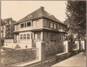 Villa Schönbach, Berlin-Charlottenburg: Straßenansicht