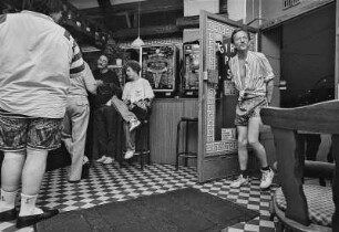 Gyros-Imbiss am Kesselbrink in einer heißen Sommernacht