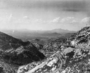 Wüste von Mapimi : Blick von der Bufa von Mapimi auf das Tal und die Wüste von Mapimi im mexikanischen Hochland.