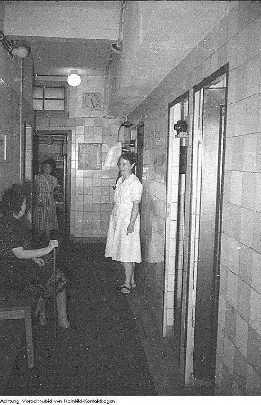 Lunzenau (Kreis Mittweida), Marktplatz - Rentner an der Zwickauer Mulde - Schwimmbad - Sanatorium, August 1951 - September 1956