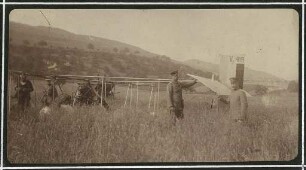 Erster Weltkrieg - "Aus den Stellungskriegen in den Vogesen". Französisches Flugzeug