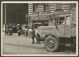 Ansichtskarte Köpenicker Straße mit Auffahrt und "Schofför-Klause"