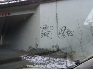 neon PiGZ PiGS unleserlich