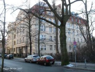 Charlottenburg-Wilmersdorf, Bayernallee 47 & 48