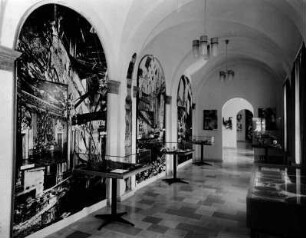 Aufstellung des Kunstgewerbemuseums Schloss Köpenick