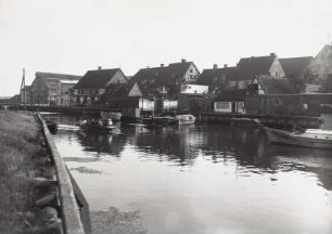 Wogast, Hafen : Wolgast. Am Fischmarkt. Ansicht mit Hafenbecken und Speicher von Südwesten
