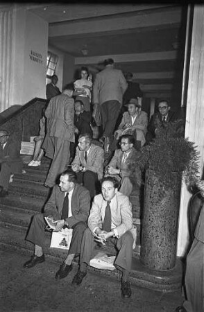 Deutsche Therapiewoche 1951 mit Deutscher Heilmittelausstellung.