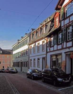 Eltville, Rheingauer Straße 30