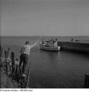 Dranske. Angler