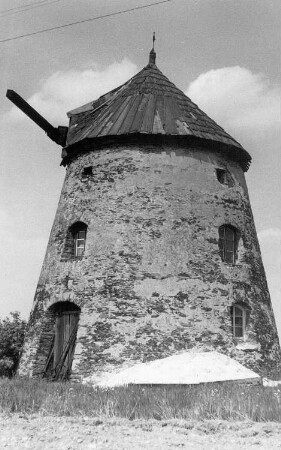Großenhain-Weßnitz. Erdholländer