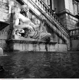 Brunnen an der Scala senatoria