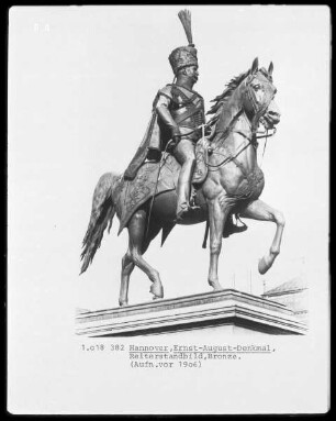 Ernst-August-Denkmal