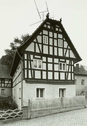 Wohnhaus, Ziegelheim
