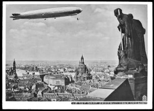 LZ 127 Graf Zeppelin über Dresden