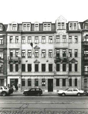 Dresden-Neustadt, Fritz-Reuter-Straße 16. Wohnhaus mit Laden (um 1900)