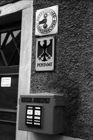 Büsingen: Poststelle und Briefkasten