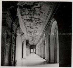 Nürnberg, Rathaus, Gang mit Prunkdecke (Turnier) "Nürnberger Gesellenstechen"