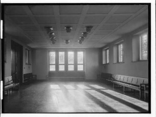 Krematorium Ohlsdorf (Hamburg-Ohlsdorf): Wartehalle : SchumacherWV Nr. 280
