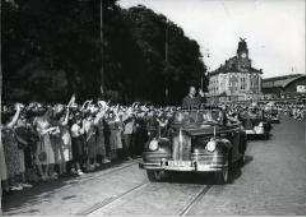 Ankunft einer DDR-Delegation unter Leitung Otto Grotewohls in Prag