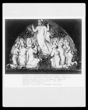 Tür zur Sagrestia vecchia, Lünette mit Himmelfahrt Christi