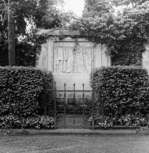 Johann Heinrich Emanuel Merck; Darmstadt, Alter Darmstädter Friedhof III Mauer 92