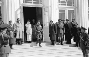 Chisinau: Marschall Antonescu kommt aus Kathedrale