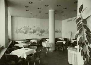 Dresden-Altstadt. Weiße Gasse (1956-1958; H. Schneider, H. Terpitz, G. Müller). Milchbar. Gastraum mit Wandbild von G. Böhme