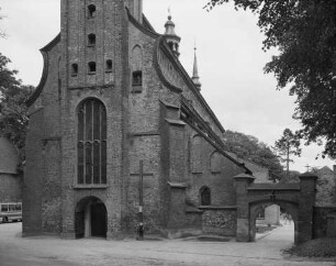 Katholische Kirche Mariä Himmelfahrt, Karthaus, Polen