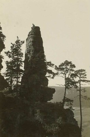 Tschechien. Elbsandsteingebirge. Böhmische Schweiz. Kletterei am Kaiser-Franz-Joseph-Turm