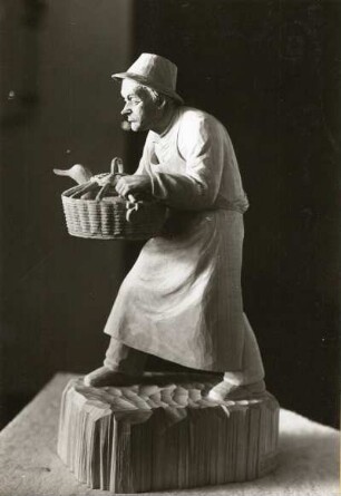 Bauer mit Gans : Bauer mit Gans. Schnitzarbeit (vor 1938). Weihnachtsausstellung, Schneeberg 1938