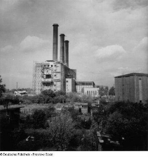 Berlin. Kraftwerk West im Bau
