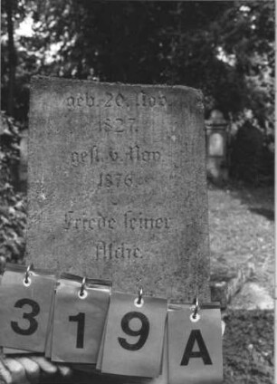 Grabstein 319 A