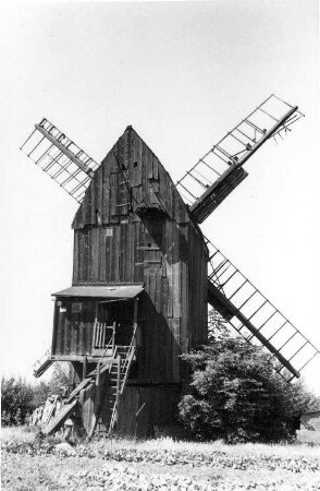 Irxleben. Mühle Hillmer, Bockmühle, (1983 eingestürzt)