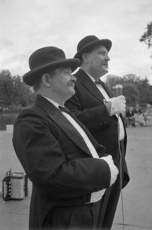Altennachmittag auf der Seebühne im Stadtgarten.