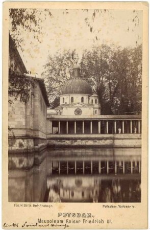 Potsdam-Sanssouci: Mausoleum Friedrichs III. an der Friedenskirche von Osten