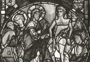 Erfurt. Barfüßerkirche. Chor. Farbige Glasfenster (nach der Restaurierung 1960). Ostfenster, Mittelbahn, Zeile 11: Auferweckung des Lazarus. Ausschnitt: obere Hälfte des Medaillon (spätromanisch)