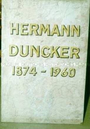 Grab-/Gedenkplatte "Hermann Duncker"