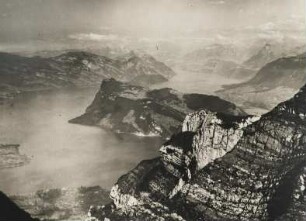 Schweiz. Blick vom Pilatus, einem Bergmassiv südlich von Luzern über den Vierwaldstätter See