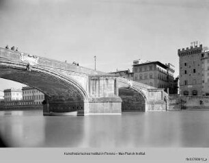 Ponte Santa Trìnita, Florenz