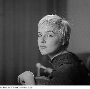 Porträt Schauspielerin Barbara Bretschneider