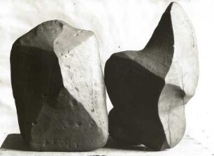 Windkanter. Windbearbeitete Knollen(sand)steine, Tertiär. Aus der Gegend von Königsbrück