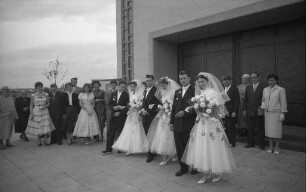 Dreifache Hochzeit bei Familie Weisbrod aus Grünwinkel.