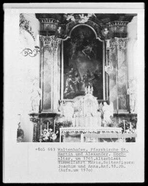 Hochaltar, Altarblatt: Himmelfahrt Maria, Seitenfiguren: Joachim und Anna