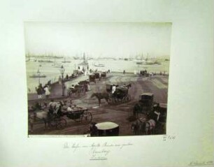 Der Hafen von Apollo Bunder aus gesehen