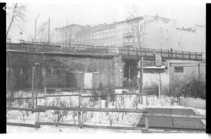Kleinbildnegativ: S-Bahnbrücke, Bülowstraße, 1978