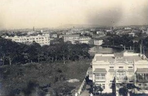 Bombay, Indien. Blick über die Stadt vom Malabar-Hill