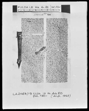 Biblia Latina — Initiale I, Folio 133verso